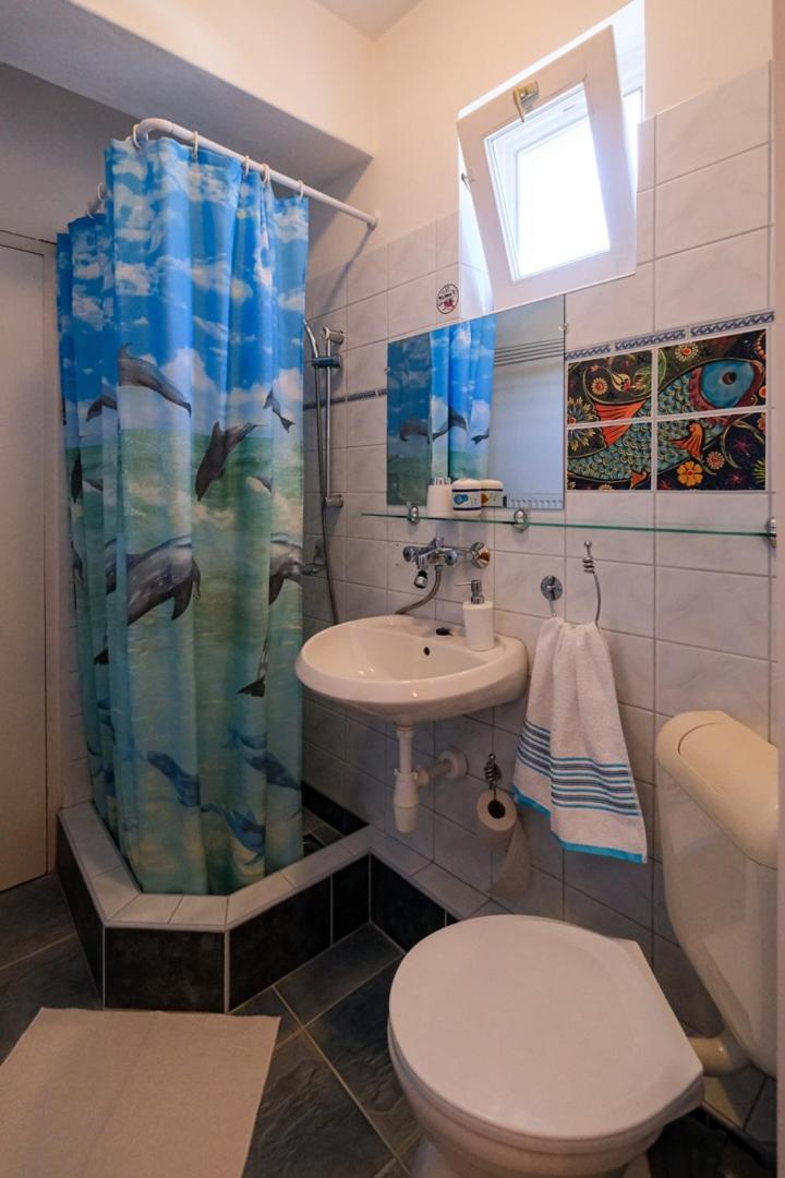 4 Évszak Apartman Gyula Esterno foto